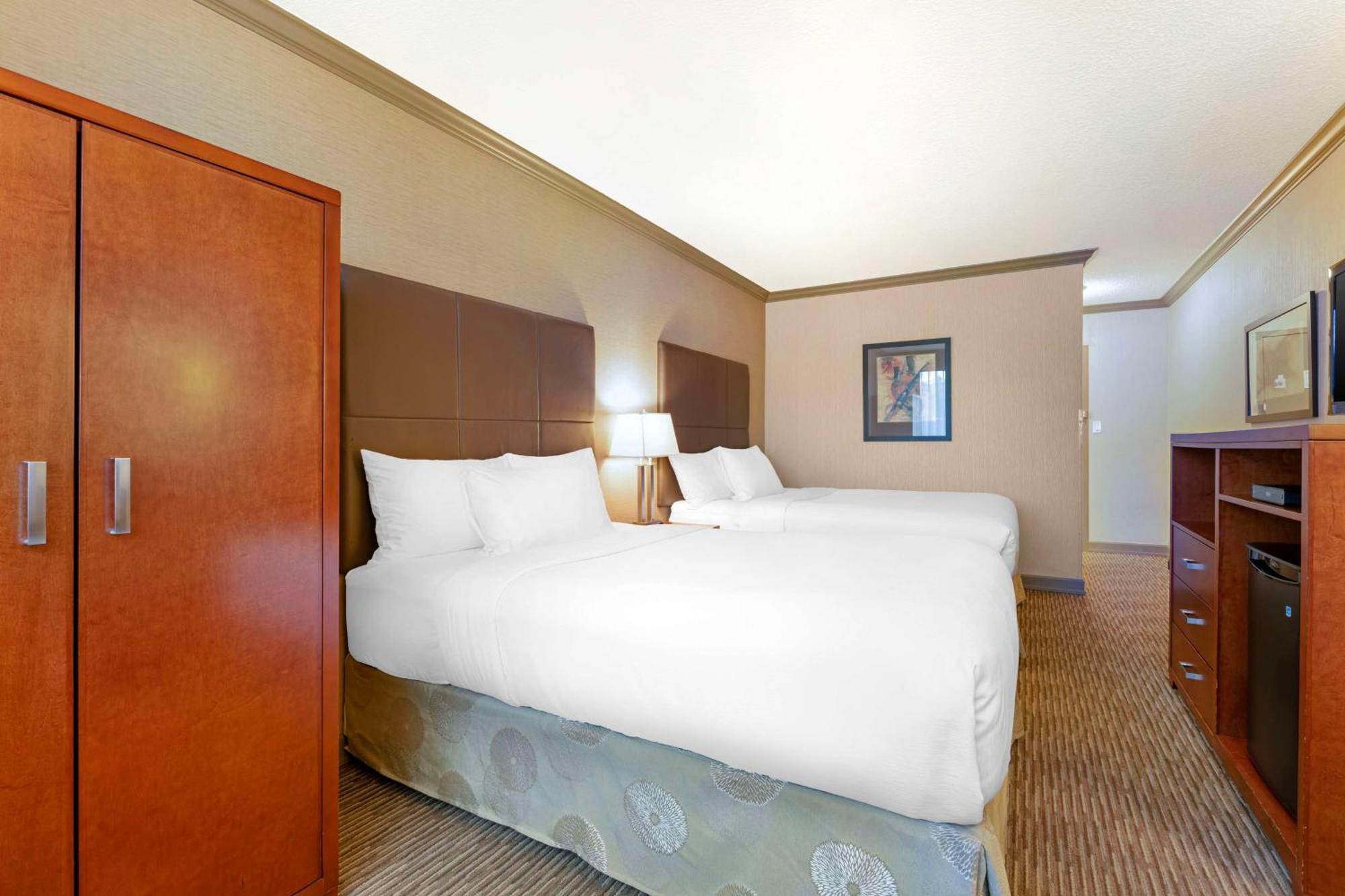Best Western Plus Barclay Hotel Port Alberni Dış mekan fotoğraf