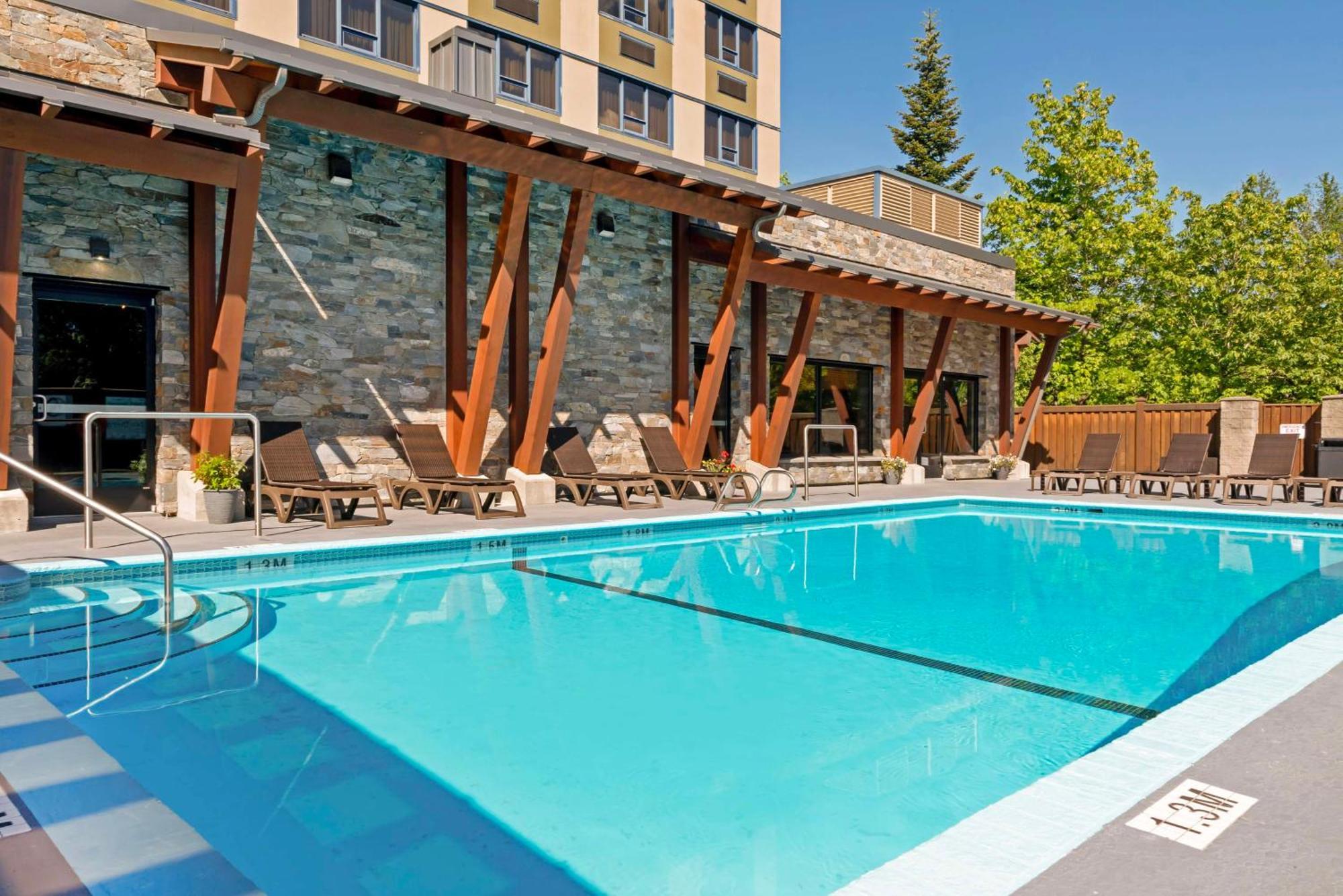 Best Western Plus Barclay Hotel Port Alberni Dış mekan fotoğraf